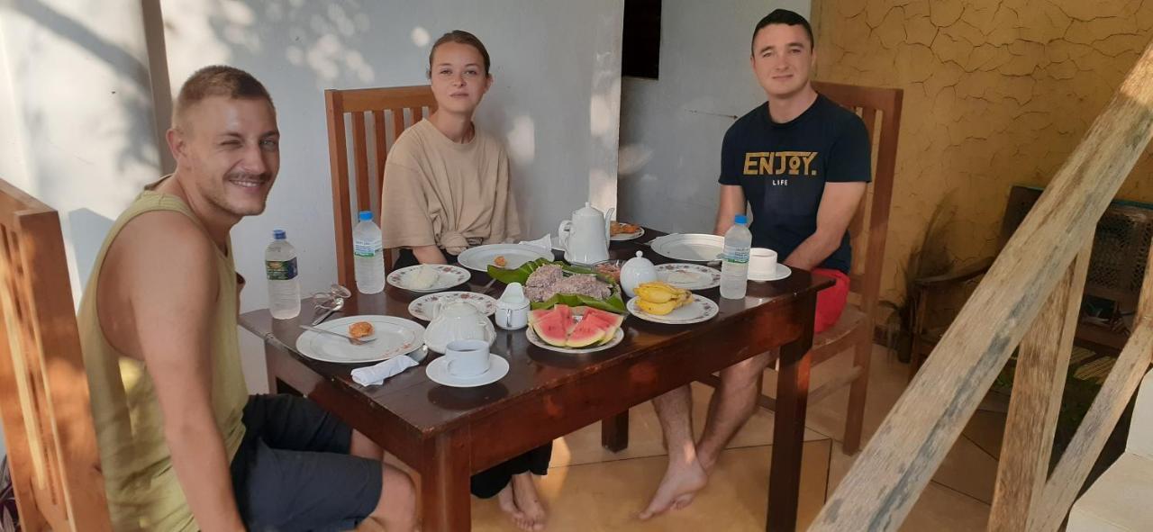 אונה ואטונה Pahalagawattha Homestay מראה חיצוני תמונה